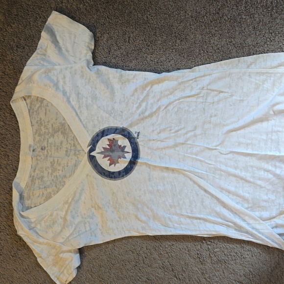 Winnipeg Jets t-shirt - Picture 1 of 1